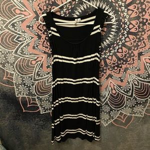 Women’s Elle Black and White Stripe Dress